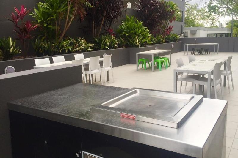 Quest Breakfast Creek Aparthotel Brisbane Exterior foto